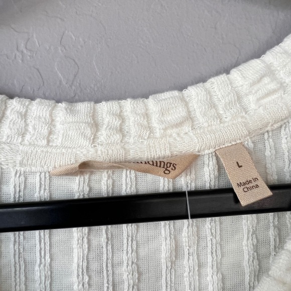 NWOT Soft Surroundings Textured V Neck Button Detail Tunic Top Cream Large - Picture 4 of 6